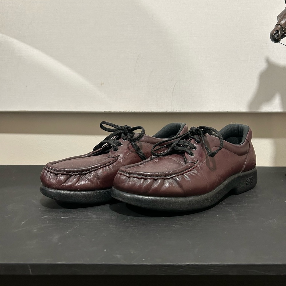 SAS 'Take Time' Burgundy Leather Moc Toe Oxfords Women's Sz. 8 M